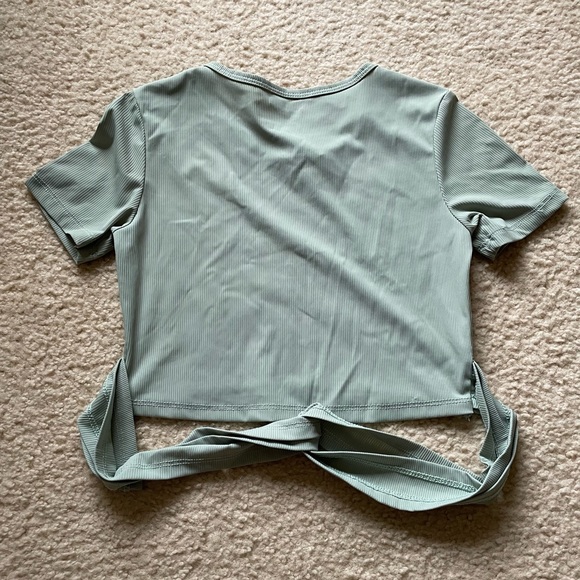 Bfitamazing Crop top - Picture 2 of 3